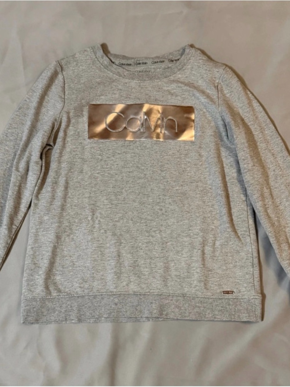 Calvin Klein Women’s Gray crew neck with Metallic Logo